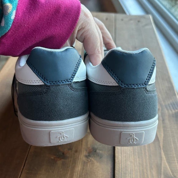 PENGUIN LACE UP SNEAKER Size 8.5 - Picture 9 of 9